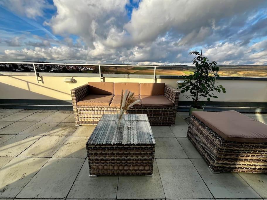 Charmante Penthouse - Therme Badewelt - Museum In Sinsheim Hoffenheim Bagian luar foto